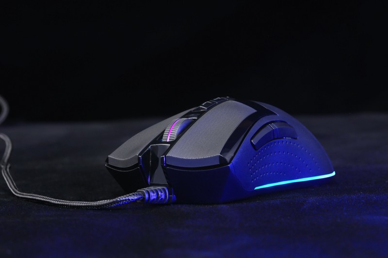 爷青回，不是单纯炒冷饭，血手幽灵A90 MAX真香