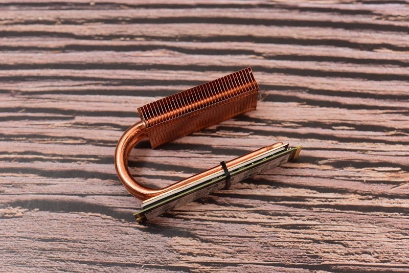 热管？风冷？纯铜？实测告诉你SSD散热器哪家强