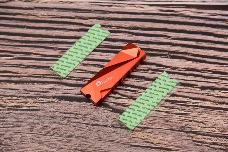 热管？风冷？纯铜？实测告诉你SSD散热器哪家强