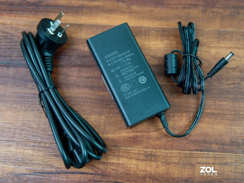 视野广阔，色彩鲜艳，HKC C299Q显示器让游戏办公更舒适