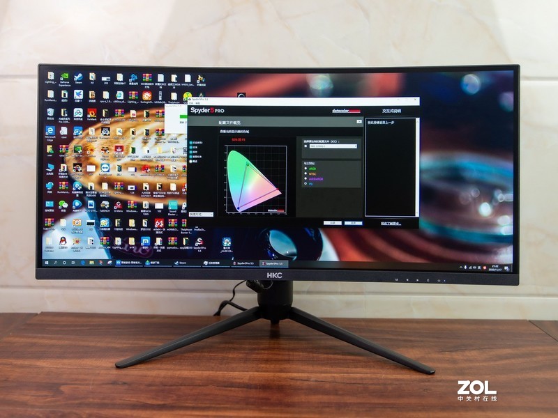 视野广阔，色彩鲜艳，HKC C299Q显示器让游戏办公更舒适