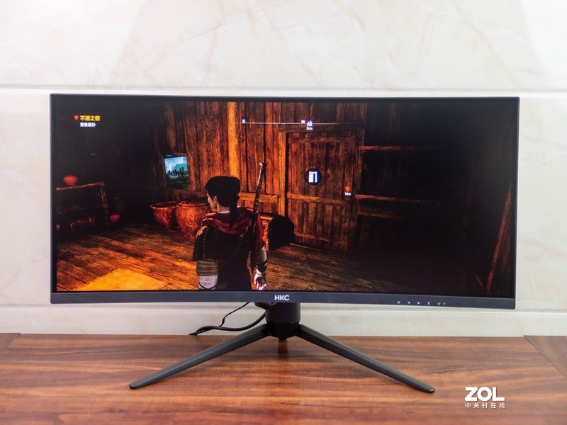 视野广阔，色彩鲜艳，HKC C299Q显示器让游戏办公更舒适