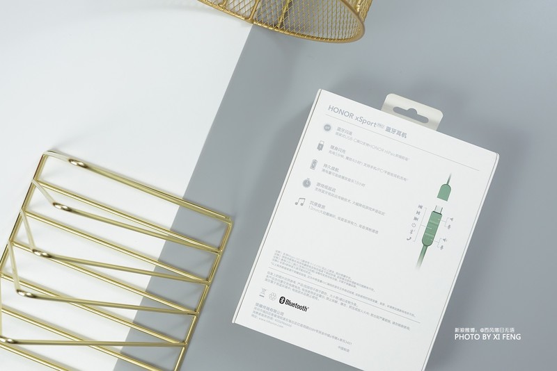 随身闪充、闪连，荣耀HONOR xSport PRO创新力，让老炮们颜面扫地？