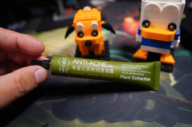 痘战圣佛告诉你，这样祛痘更快更安全