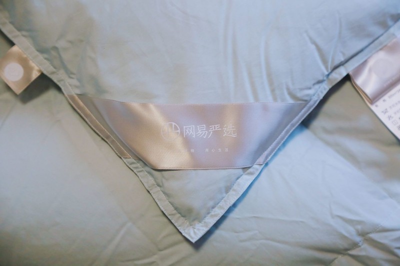 应对寒冬不畏惧，网易严选 95%白鹅绒被，真材实料才是好