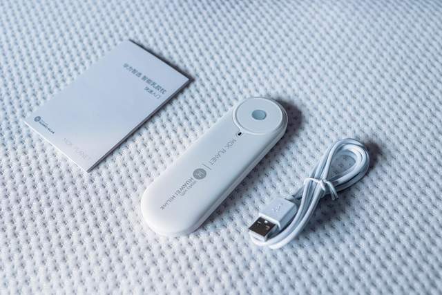 它真的“懂”你的睡眠，华为智选智能乳胶枕使用体验报告