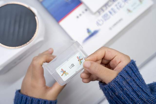 从儿童玩具到效率工具，驰腾贴贴乐标签打印机越玩越不简单