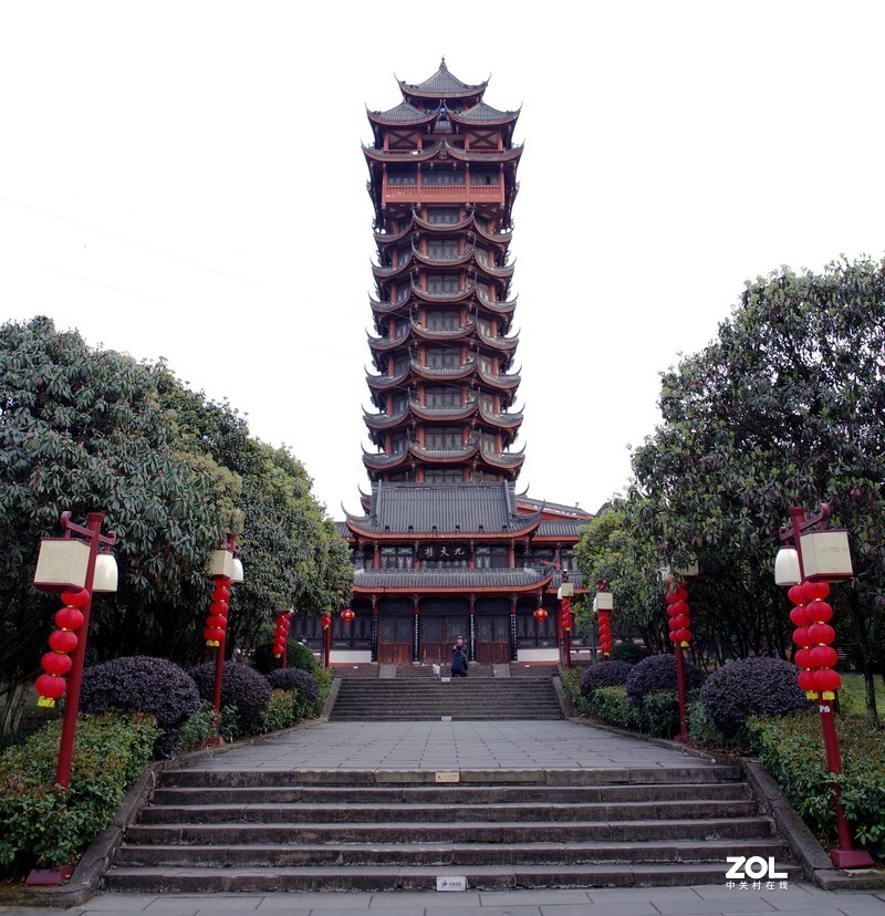 塔山揽秀----成都九天楼