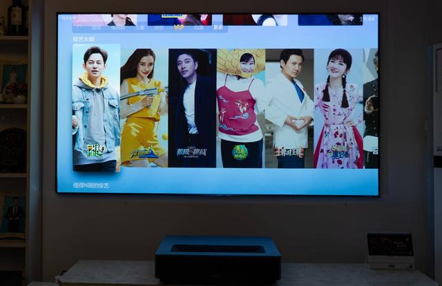 小米98寸电视太小，120英寸峰米激光电视4K Max才刺激