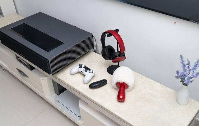 小米98寸电视太小，120英寸峰米激光电视4K Max才刺激