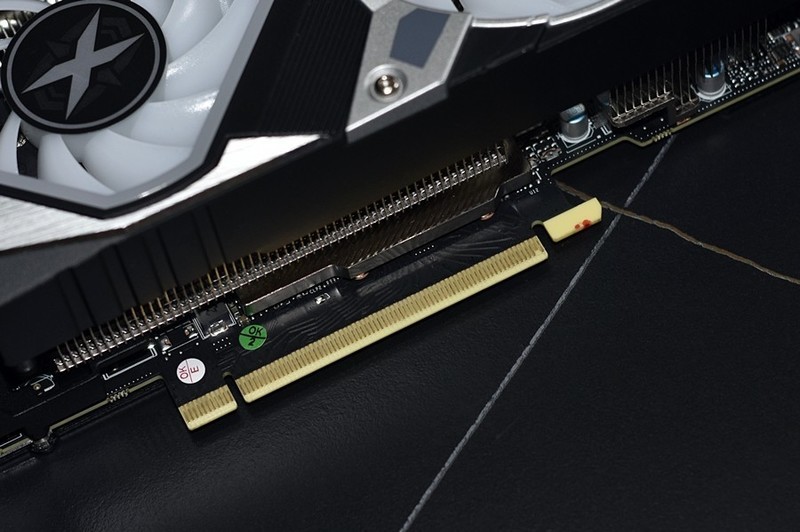 英伟达新核弹 耕升GeForce RTX 3080 炫光10G 开箱小测