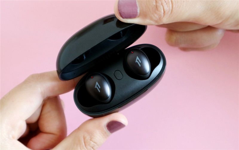 1MORE ColorBuds全频动铁体验：外观音质两不误，值得拥有！