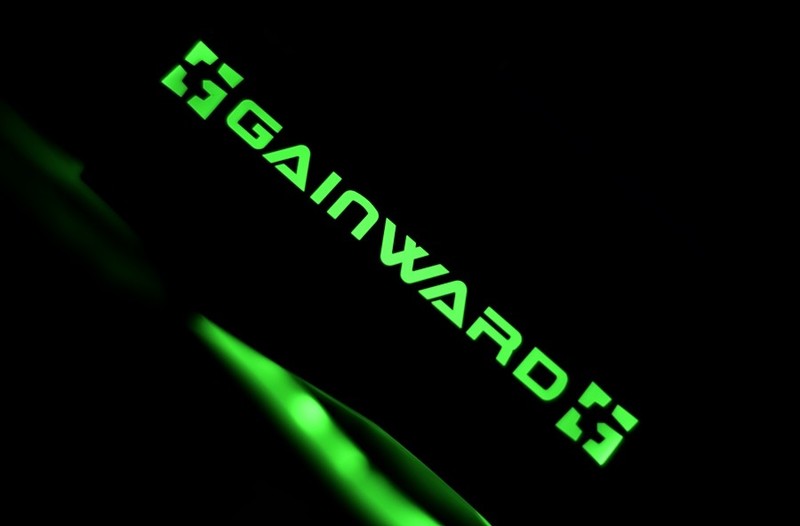 英伟达新核弹 耕升GeForce RTX 3080 炫光10G 开箱小测