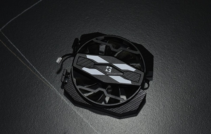 英伟达新核弹 耕升GeForce RTX 3080 炫光10G 开箱小测