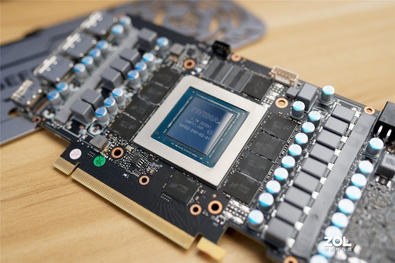 4K只是小试牛刀，8K才是大显身手，影驰RTX 3080金属大师评测