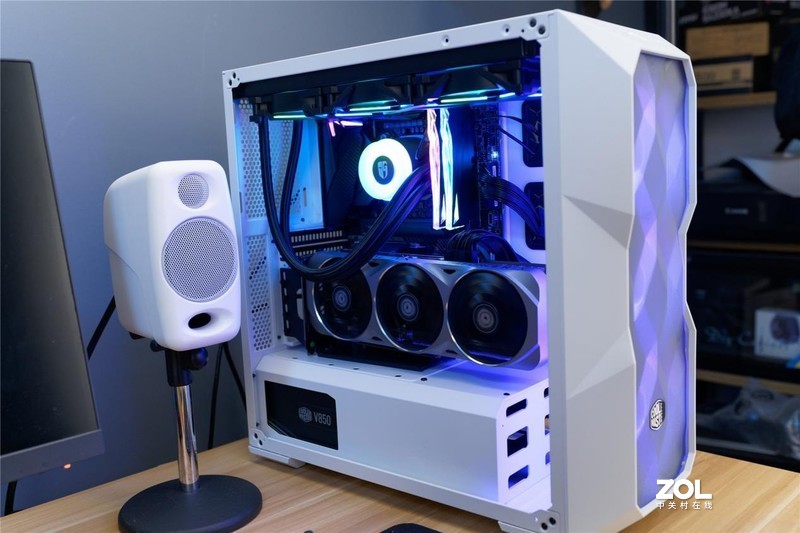 4K只是小试牛刀，8K才是大显身手，影驰RTX 3080金属大师评测