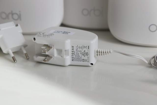 跑满带宽，3只装稳定大覆盖，网件Orbi RBK353套装评测