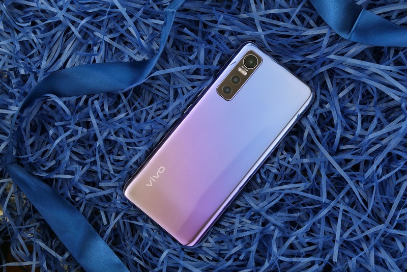 光颜值就爱了！vivo S7e银月色上手体验