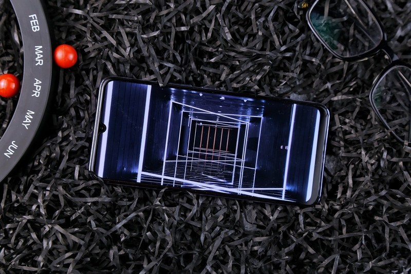 光颜值就爱了！vivo S7e银月色上手体验