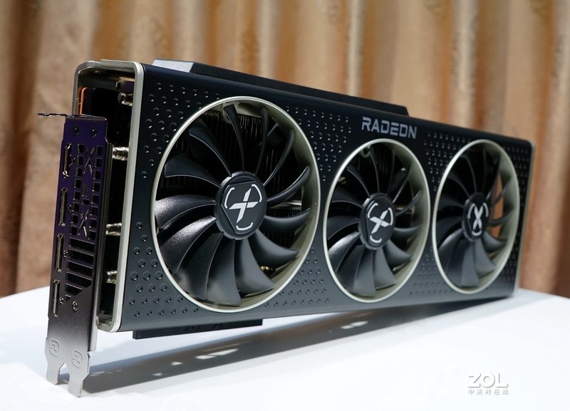 不怕RTX 30缺货，新年入手AMD RX 6800初试4K光线追踪