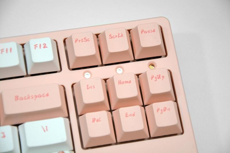 抖音开啤酒小姐姐同款面具，ikbc白无垢樱花机械键盘开箱体验