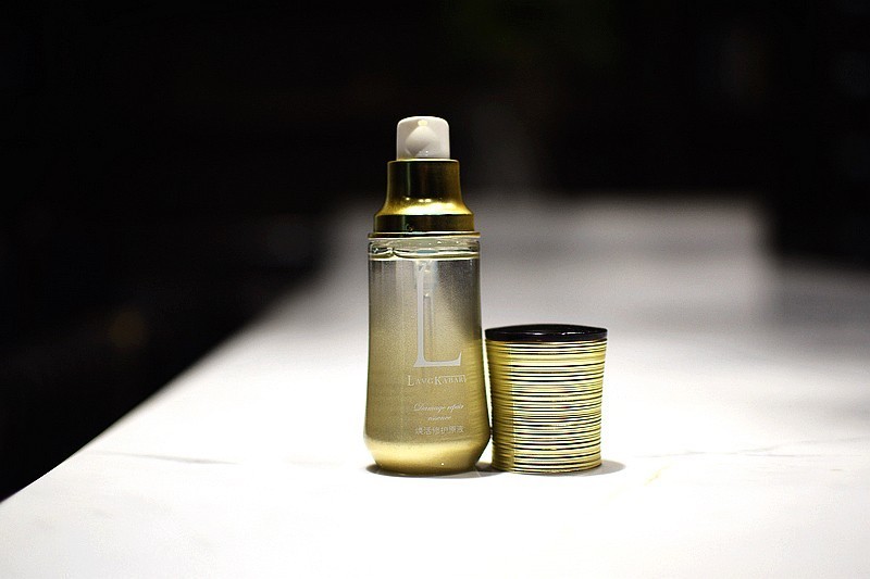 干枯毛燥头发的救星 卡巴尔焕活修护原液