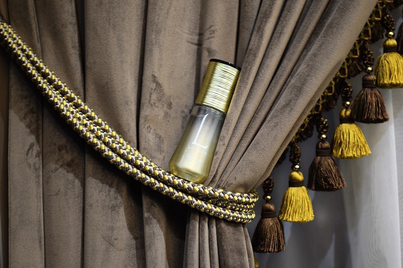 干枯毛燥头发的救星 卡巴尔焕活修护原液