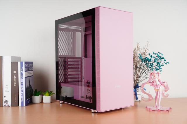 猛男专属配色，先马粉色易大师精钢版装机体验