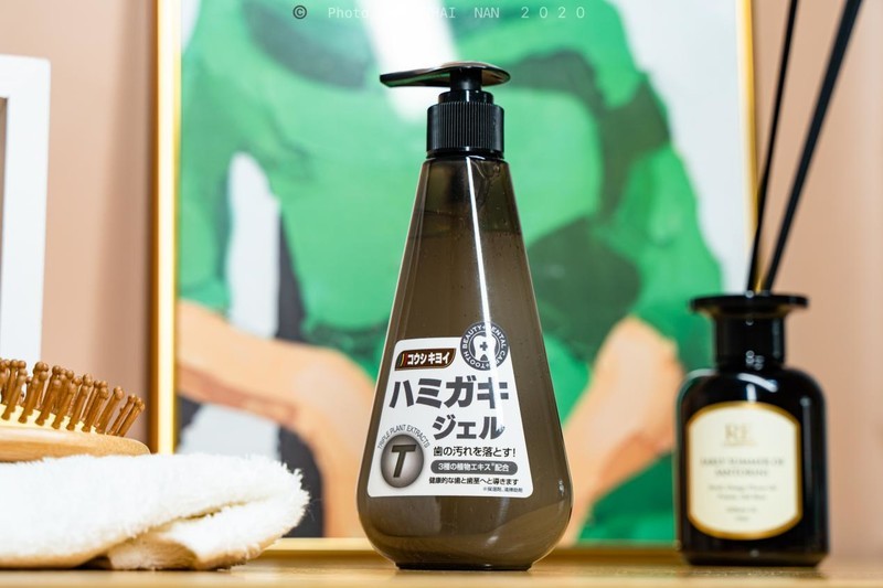 直男受不了了，女朋友送了我五瓶皓齿清液体牙膏，好吃到想咽下