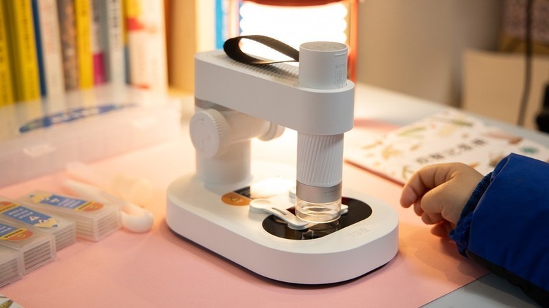 开箱测评当当狸智能显微镜，显微镜下的微观世界真神奇