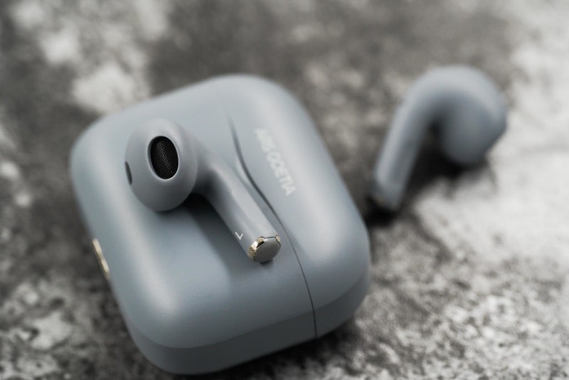 重新定义性价比：TIPSY x ARS Goetia联名ARS V01真无线耳机体验报告