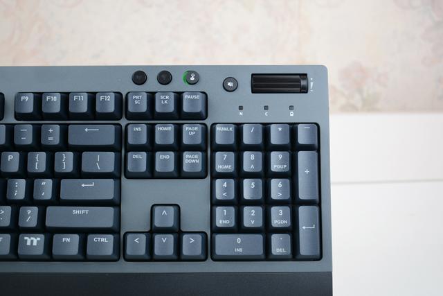 物美价廉，国产TTC轴初体验，TT G521红轴机械键盘 开箱体验