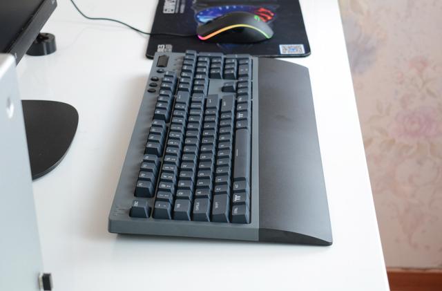 物美价廉，国产TTC轴初体验，TT G521红轴机械键盘 开箱体验