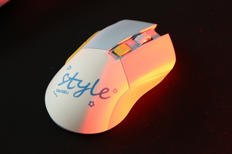 169元双模无线：达尔优EM901蓝牙2.4g无线双模鼠标开箱