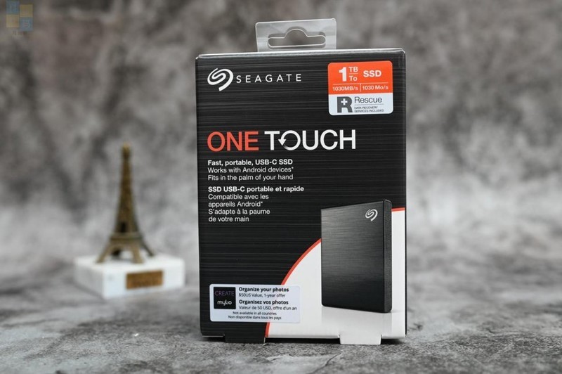 小巧便携数据后备箱，备份传文件好帮手，希捷小铭固态移动硬盘