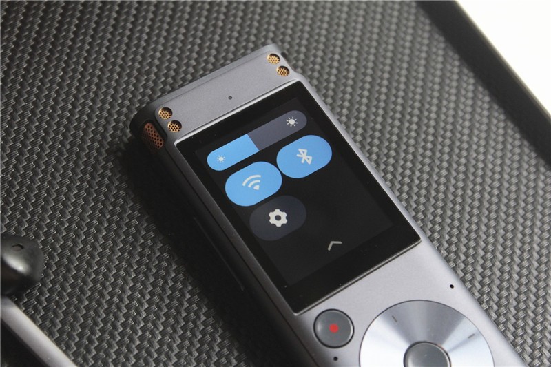 职场从业人员的新设备！讯飞智能录音笔SR302体验事半功倍