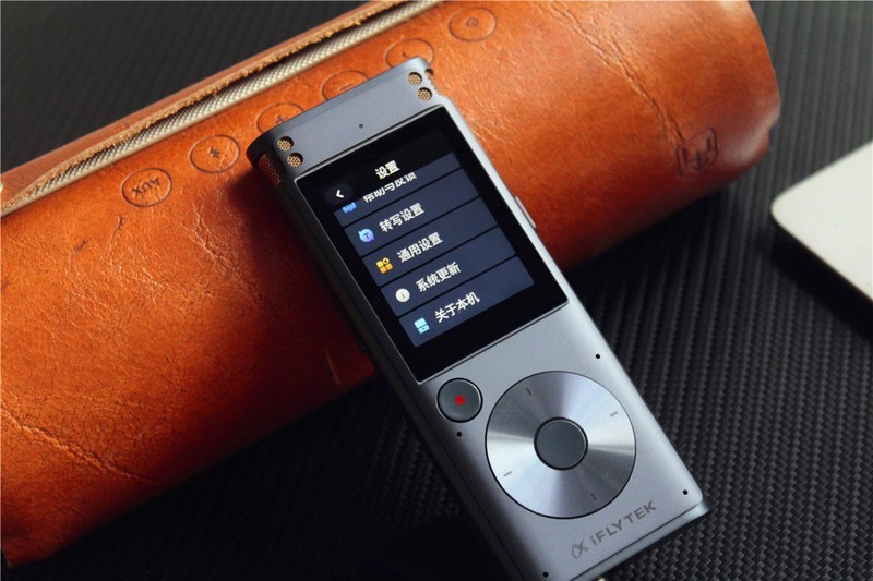 职场从业人员的新设备！讯飞智能录音笔SR302体验事半功倍