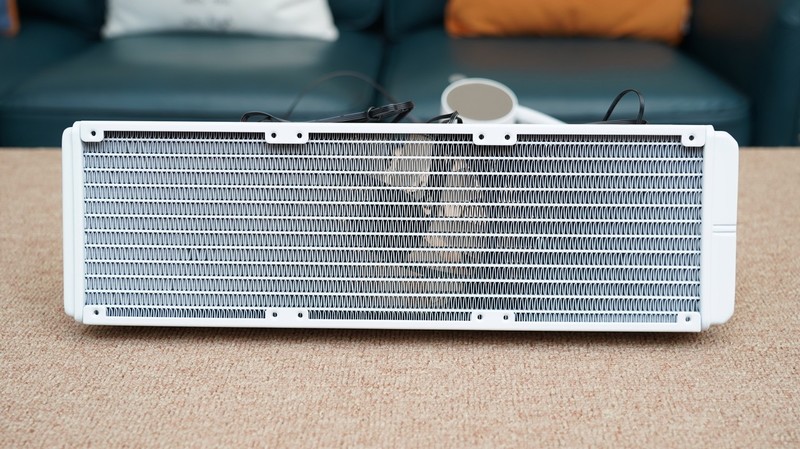 显卡终于降价了，用11700+B560+3070Ti打造的高端主机分享