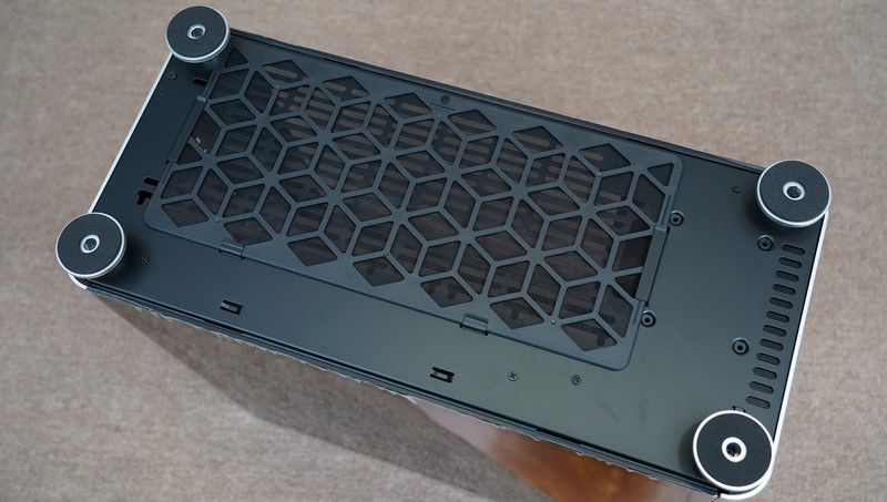 显卡终于降价了，用11700+B560+3070Ti打造的高端主机分享