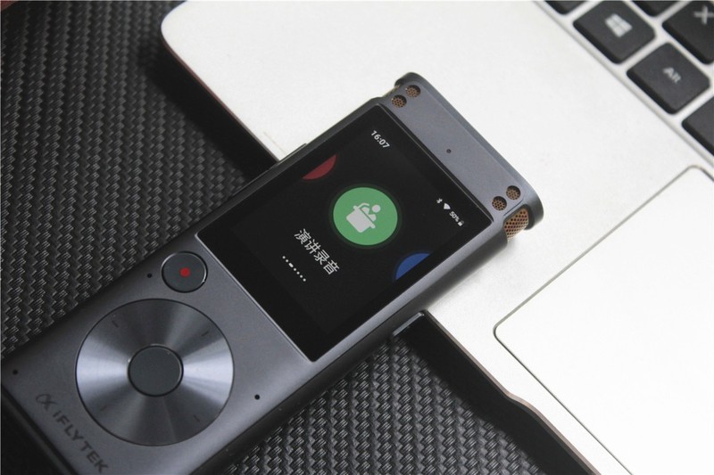 职场从业人员的新设备！讯飞智能录音笔SR302体验事半功倍