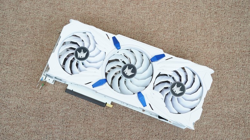 显卡终于降价了，用11700+B560+3070Ti打造的高端主机分享