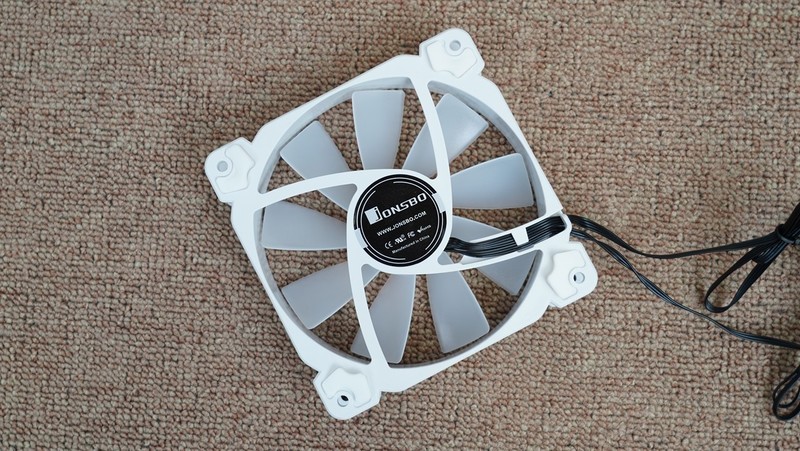 显卡终于降价了，用11700+B560+3070Ti打造的高端主机分享