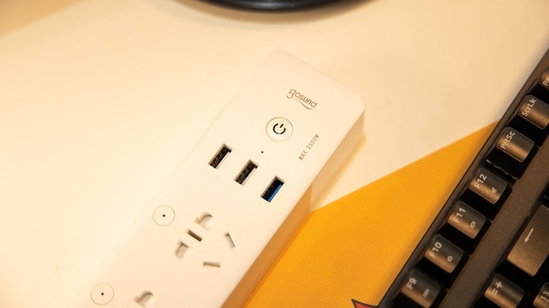 花一样的钱体验5个设备，小米有品这款排插真的超值