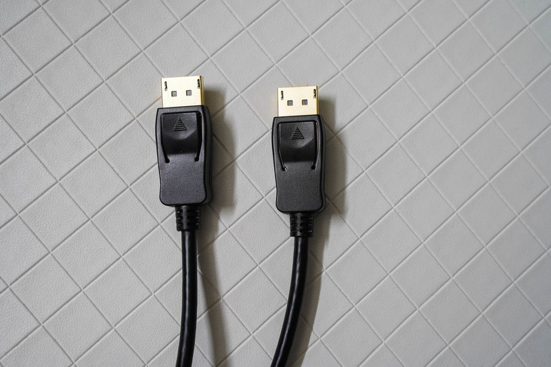 直连更方便，信号传输好！入手奥睿科视频转换线