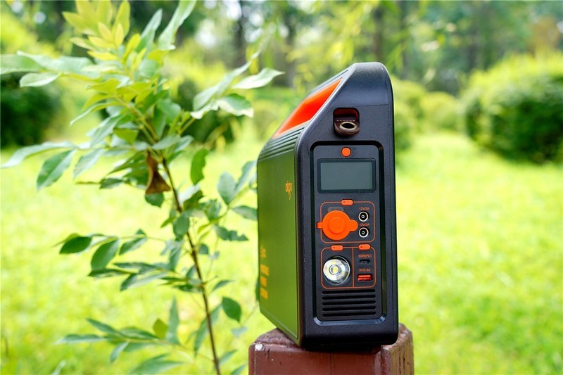 户外使用堪比市电，户外储能电源真的有这么强吗？-aigo户外储能电源S300分享