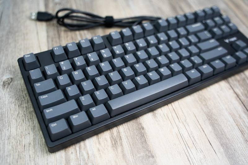 279元的原厂轴踩雷？雷柏V860机械键盘体验感想