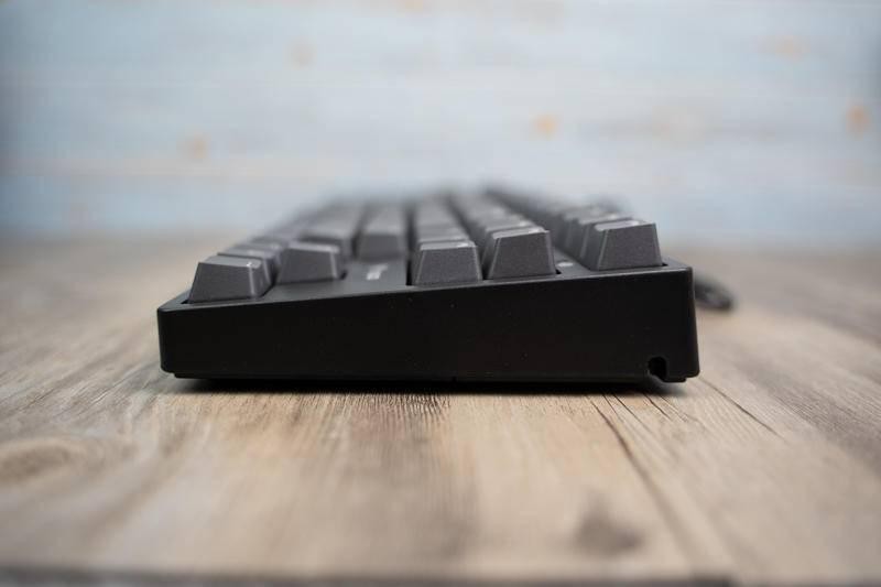 279元的原厂轴踩雷？雷柏V860机械键盘体验感想