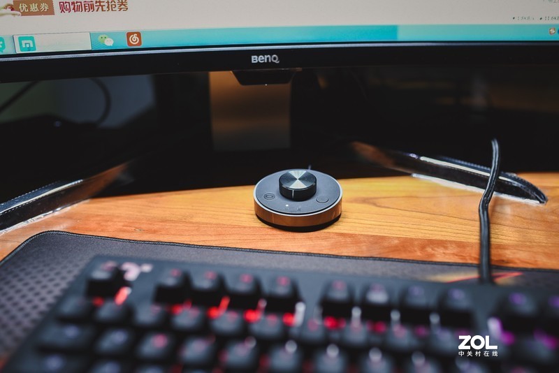 普通家庭仅需六件装备，即可轻松搭出一套高效办公的舒适新环境