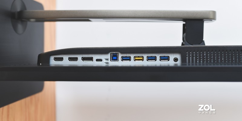 普通家庭仅需六件装备，即可轻松搭出一套高效办公的舒适新环境