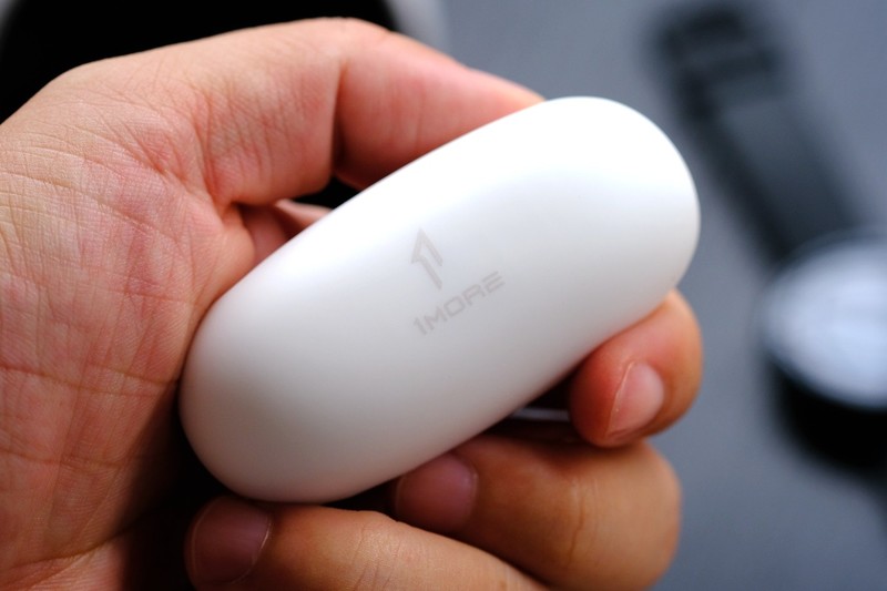 超乎想象的迷你轻巧，1MORE ComfoBuds+体验报告